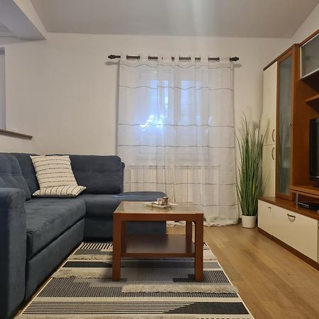 Romeo Apartamento Sukošan Exterior foto